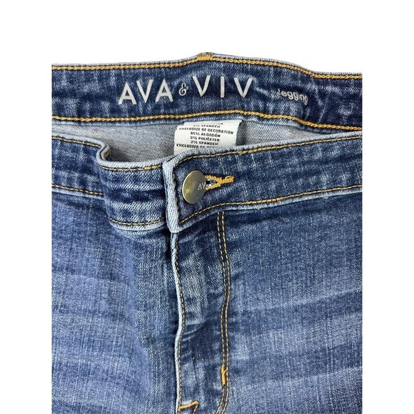 24W INC International Concepts Women's Embellished Jeans Skinny Leg Slim Tech Fi - Picture 3 of 10